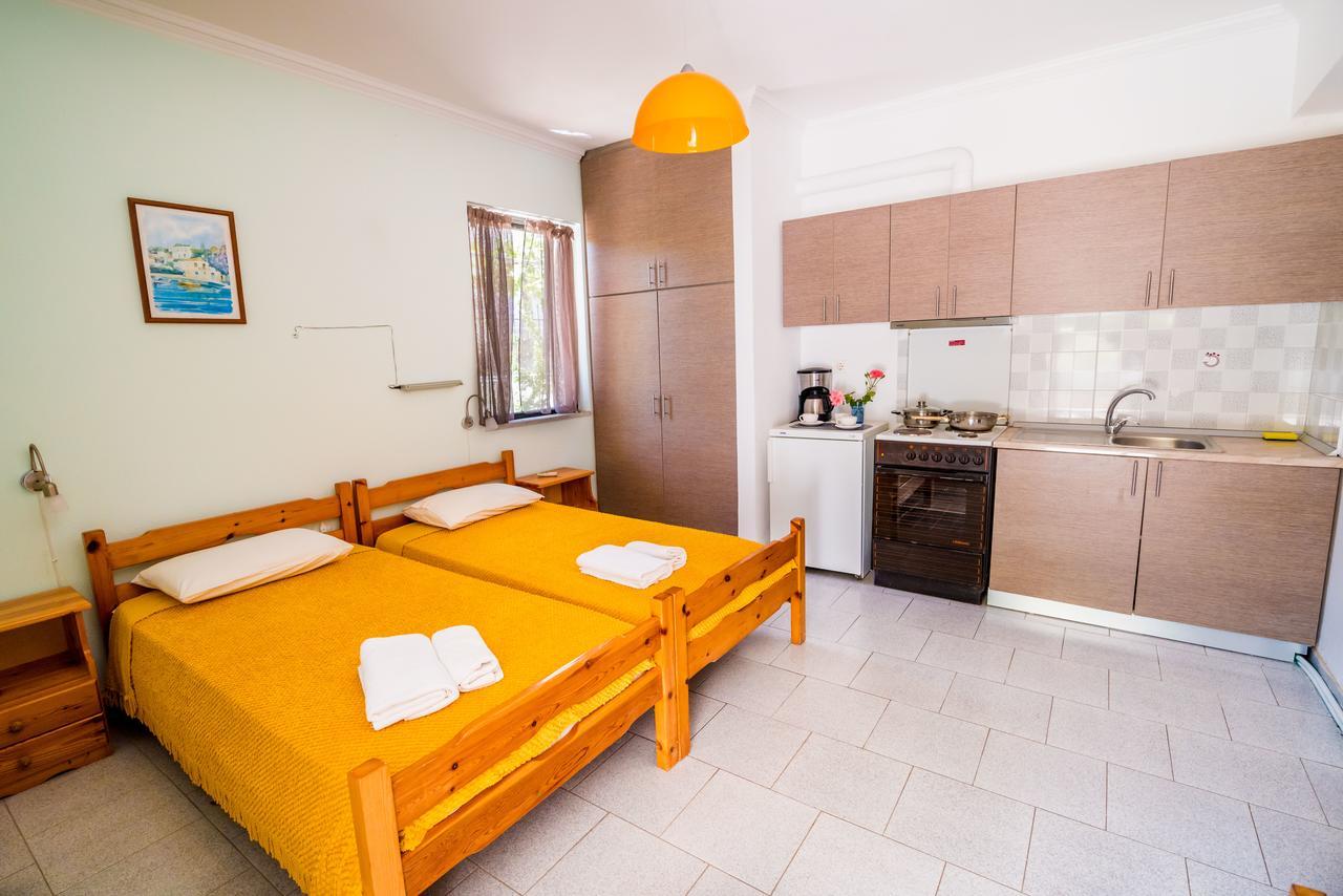 קנאלי Elena Apartments מראה חיצוני תמונה