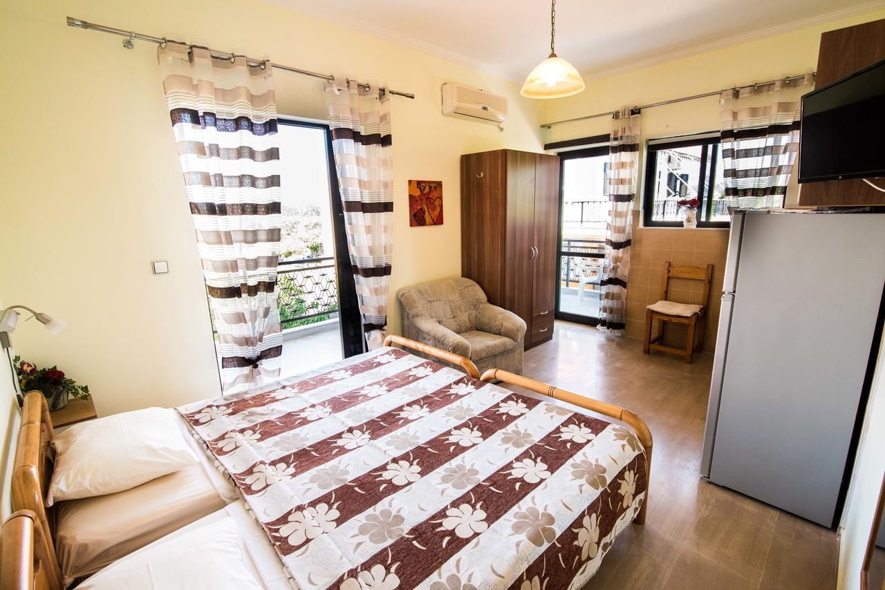 קנאלי Elena Apartments מראה חיצוני תמונה
